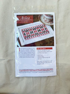 Avlea Folk Embroidery Kits